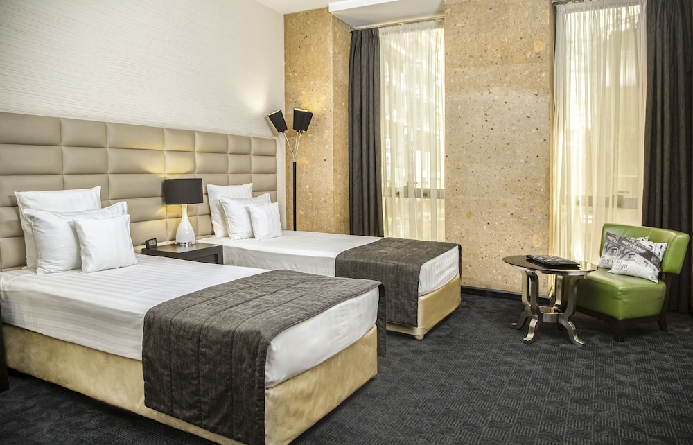 North Avenue by Stellar Hotels (Ex:North Avenue Hotel) 39/78