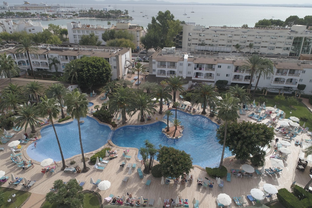 Alcudia Garden Aparthotel 48/50