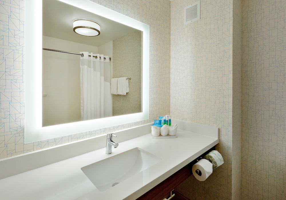 Holiday Inn Express Ellensburg 17/62