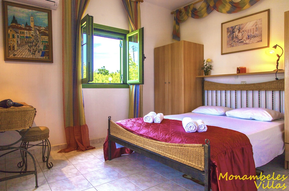 Monambeles Villas 29/76