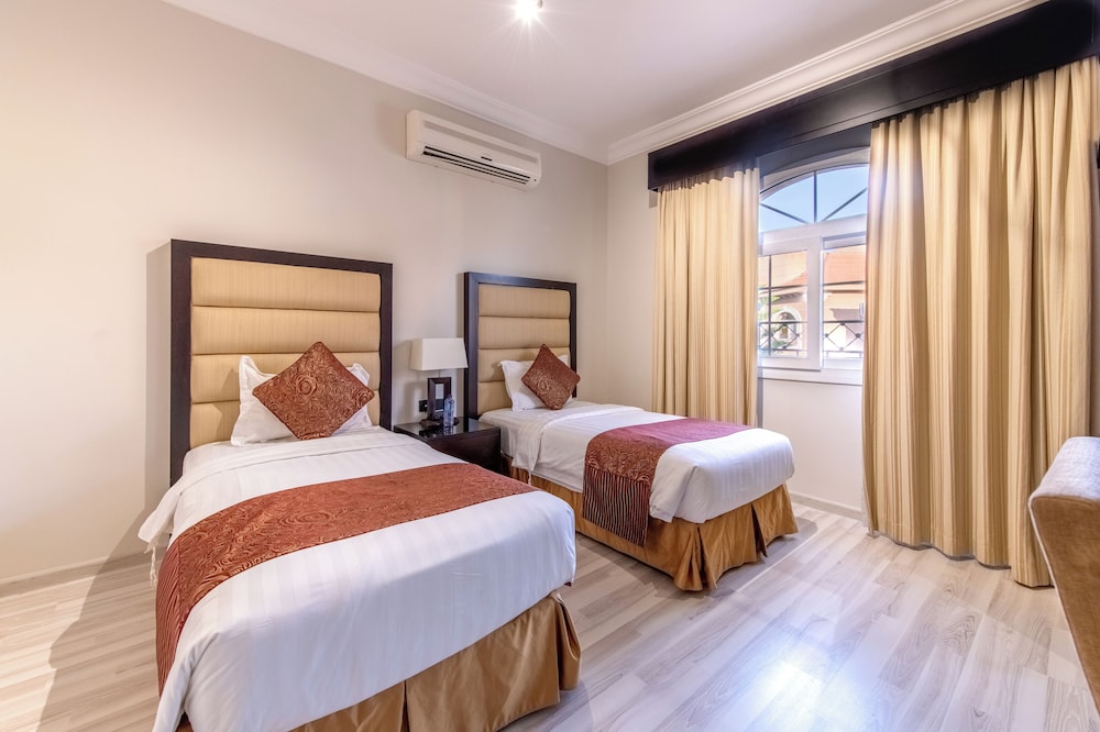 2 BEDROOMS, DELUXE, VILLA