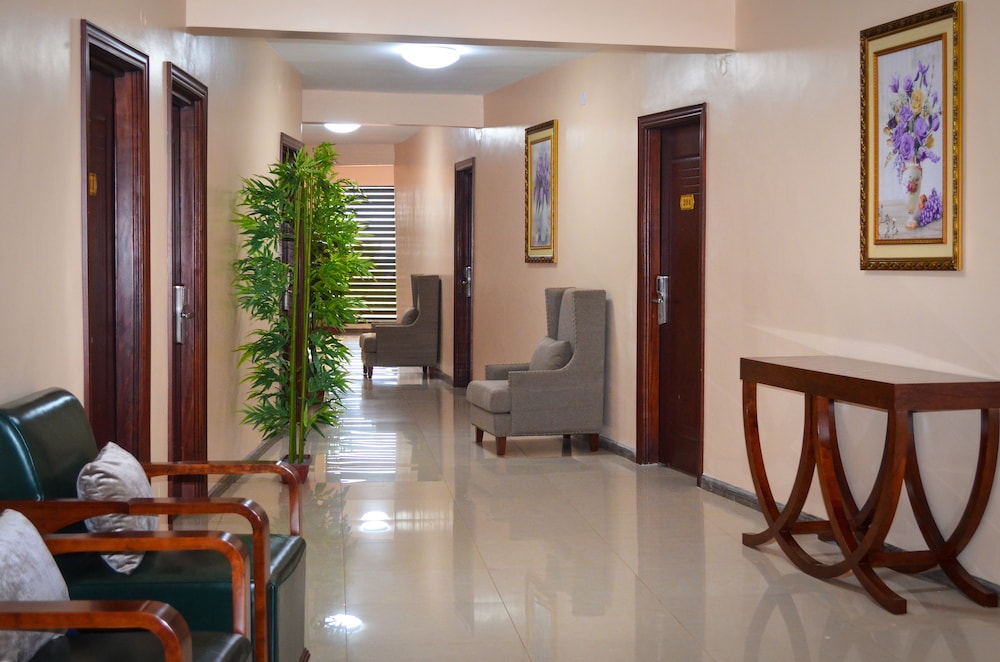 HILLSIDE PLAZA HOTEL 6/66