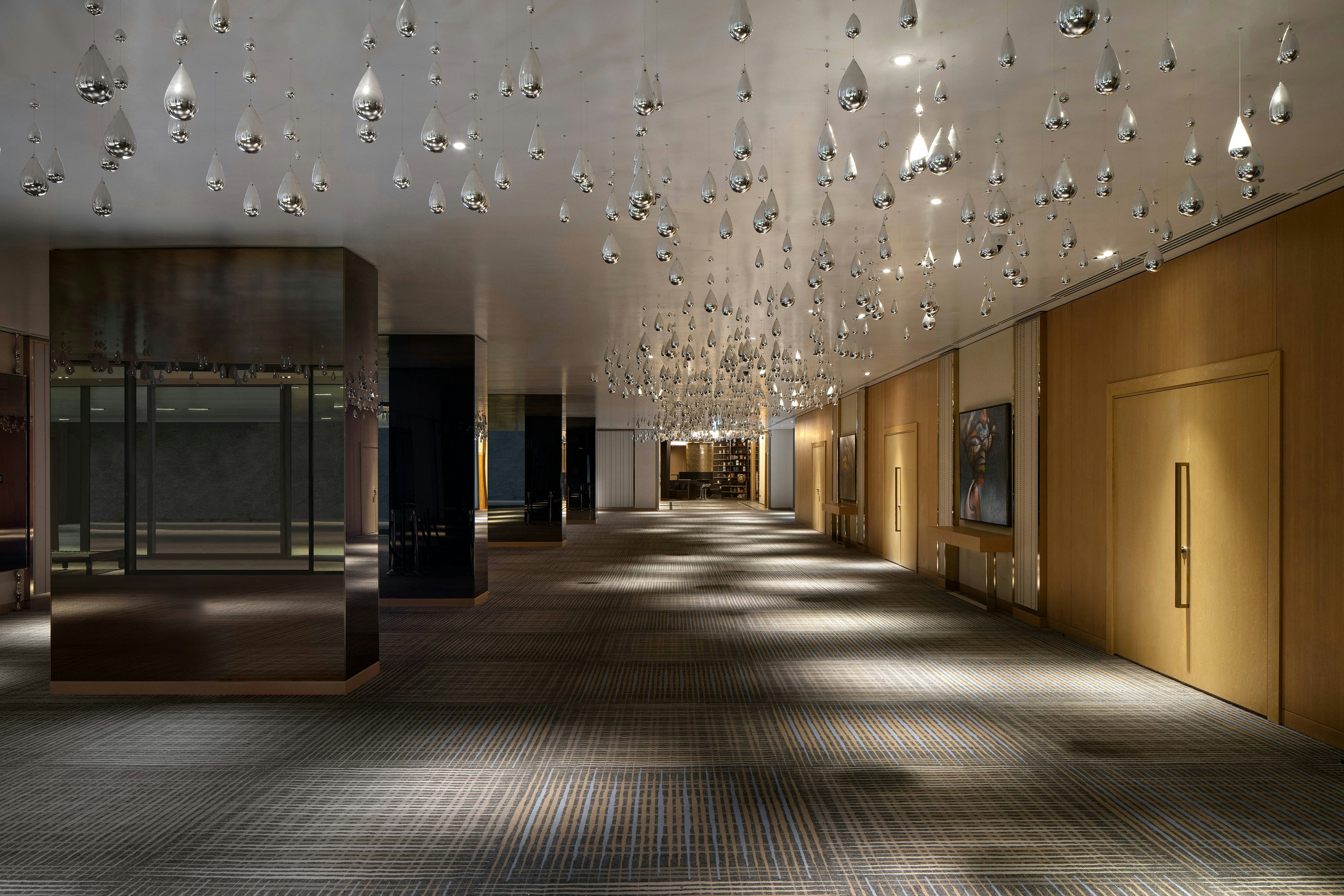 Lagos Marriott Hotel Ikeja 32/34