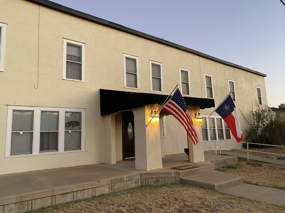 The Hotel Texan 2/20