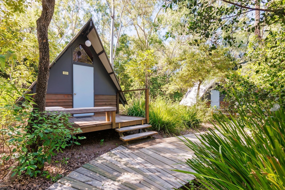 Selina Magnetic Island 40/50