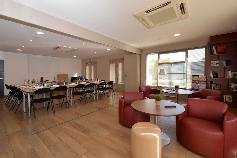 Hotel Campanile Reims Ouest Tinqueux 22/49
