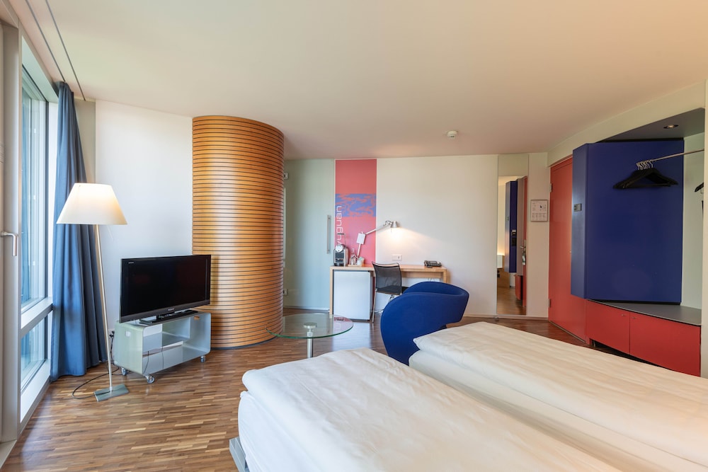 SEDARTIS SWISS QUALITY HOTEL 10/72