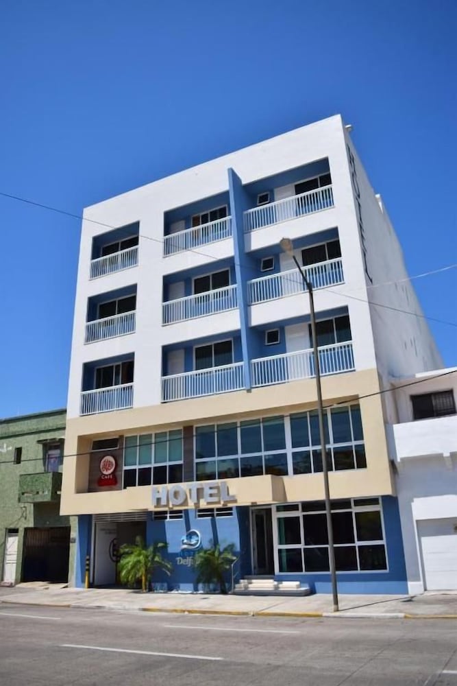 Hotel Delfines 4/65