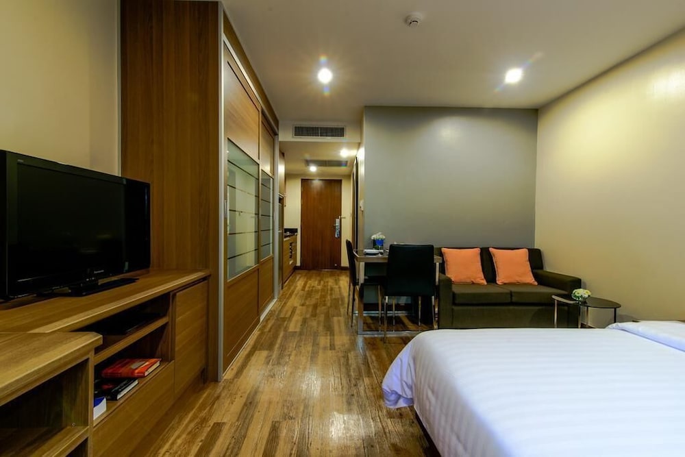 Sima Thani Hotel 23/50