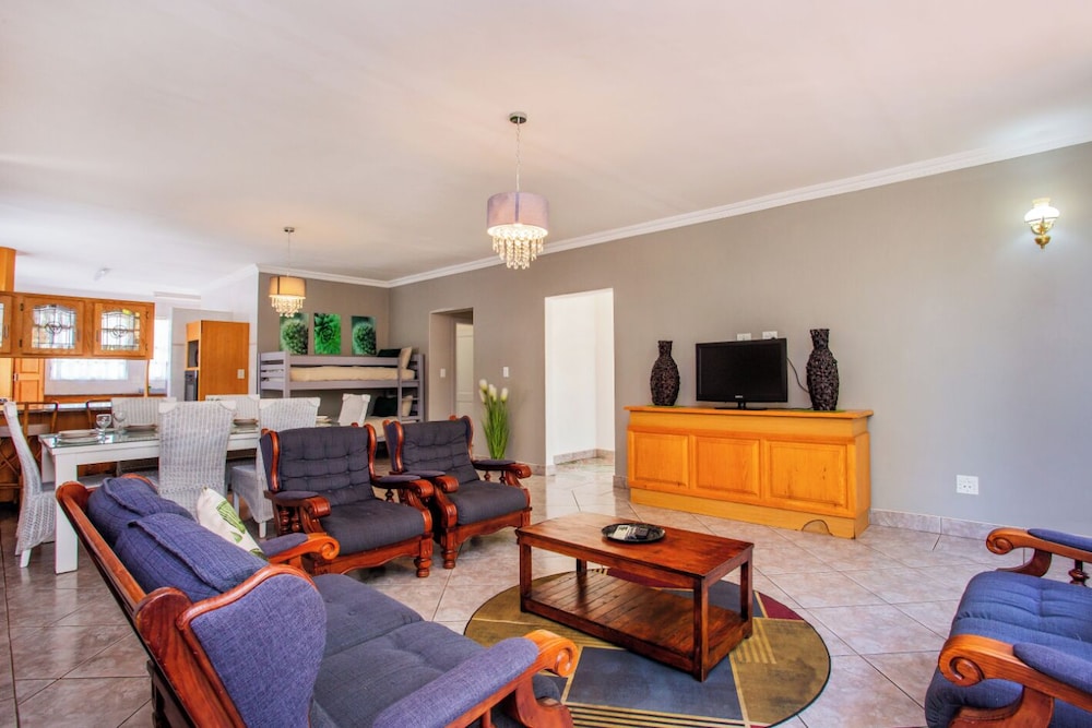 The Villa Manor & Spa 25/50