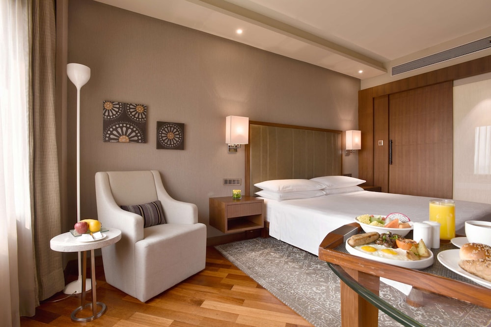 Regency, Suite, King Bed، Hyatt Regency Delhi 3/5