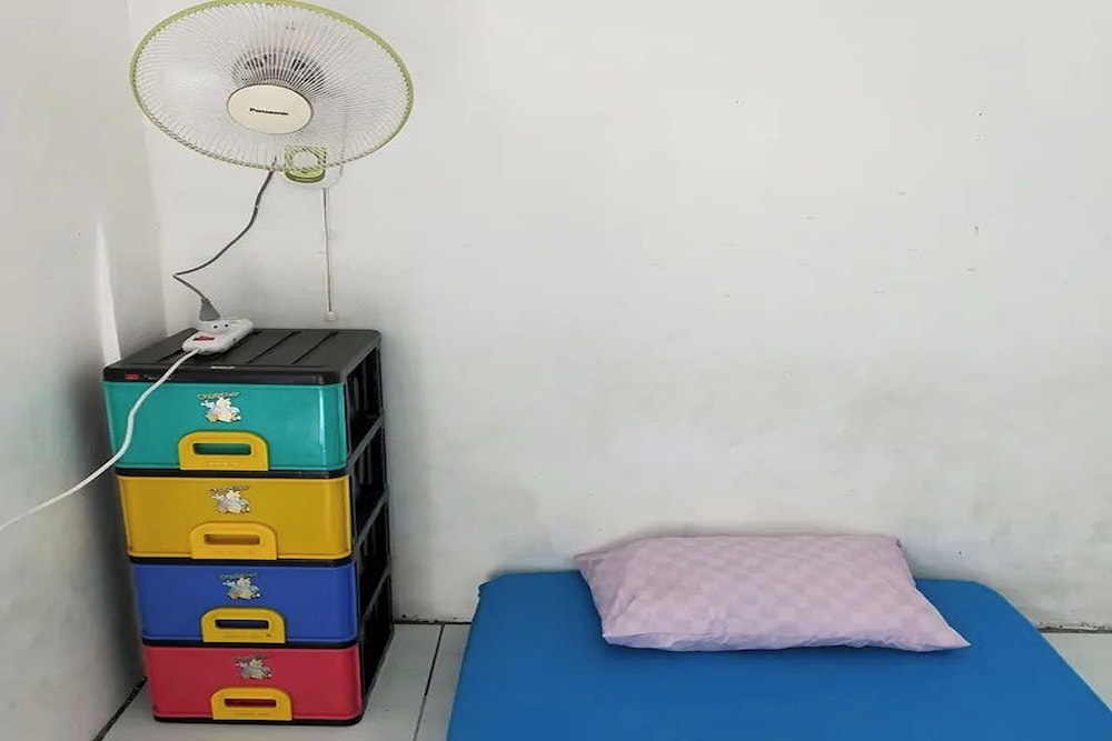 Kost 48 Surabaya 12/46