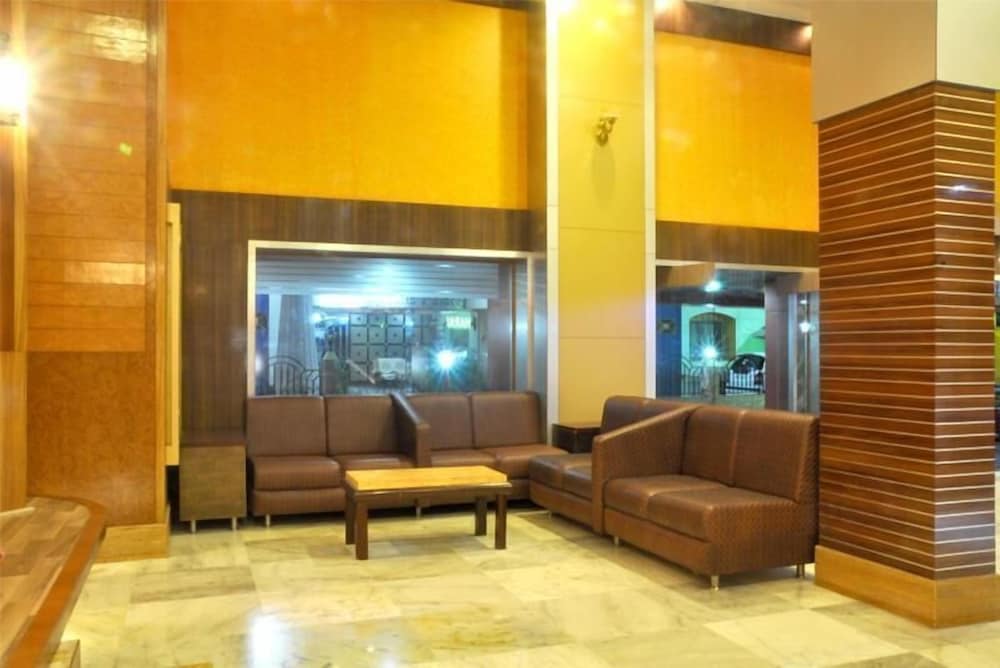 Hotel Sharan 12/15