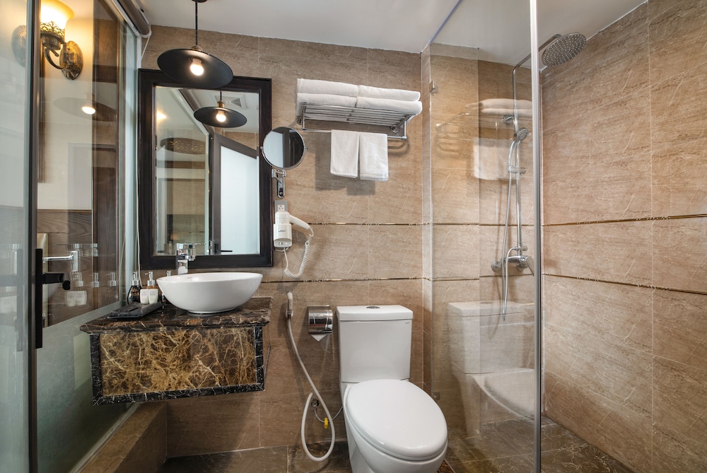 Alisa Hotel & Spa 48/48