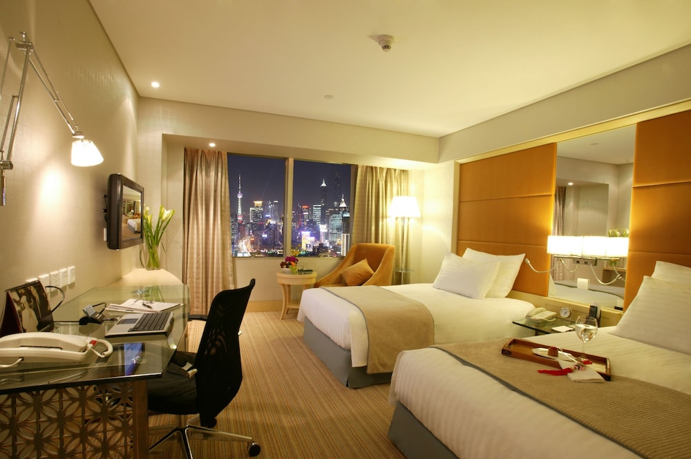 غرفة ديلوكس بسرير مزدوج، Jin Jiang Tower Hotel 8/10