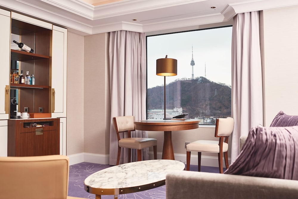 Lotte Hotel Seoul Executive Tower 54/68