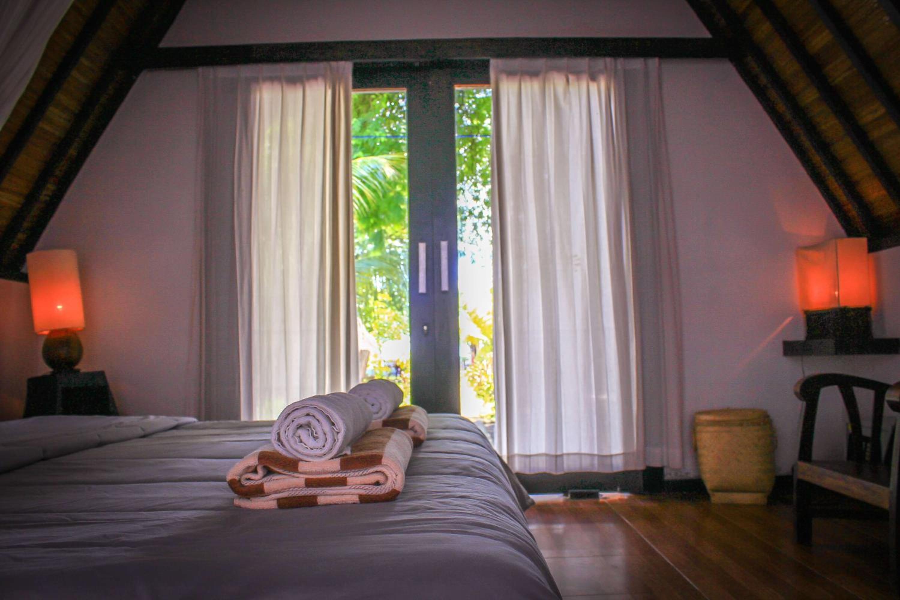 Bungalow, Sea View
