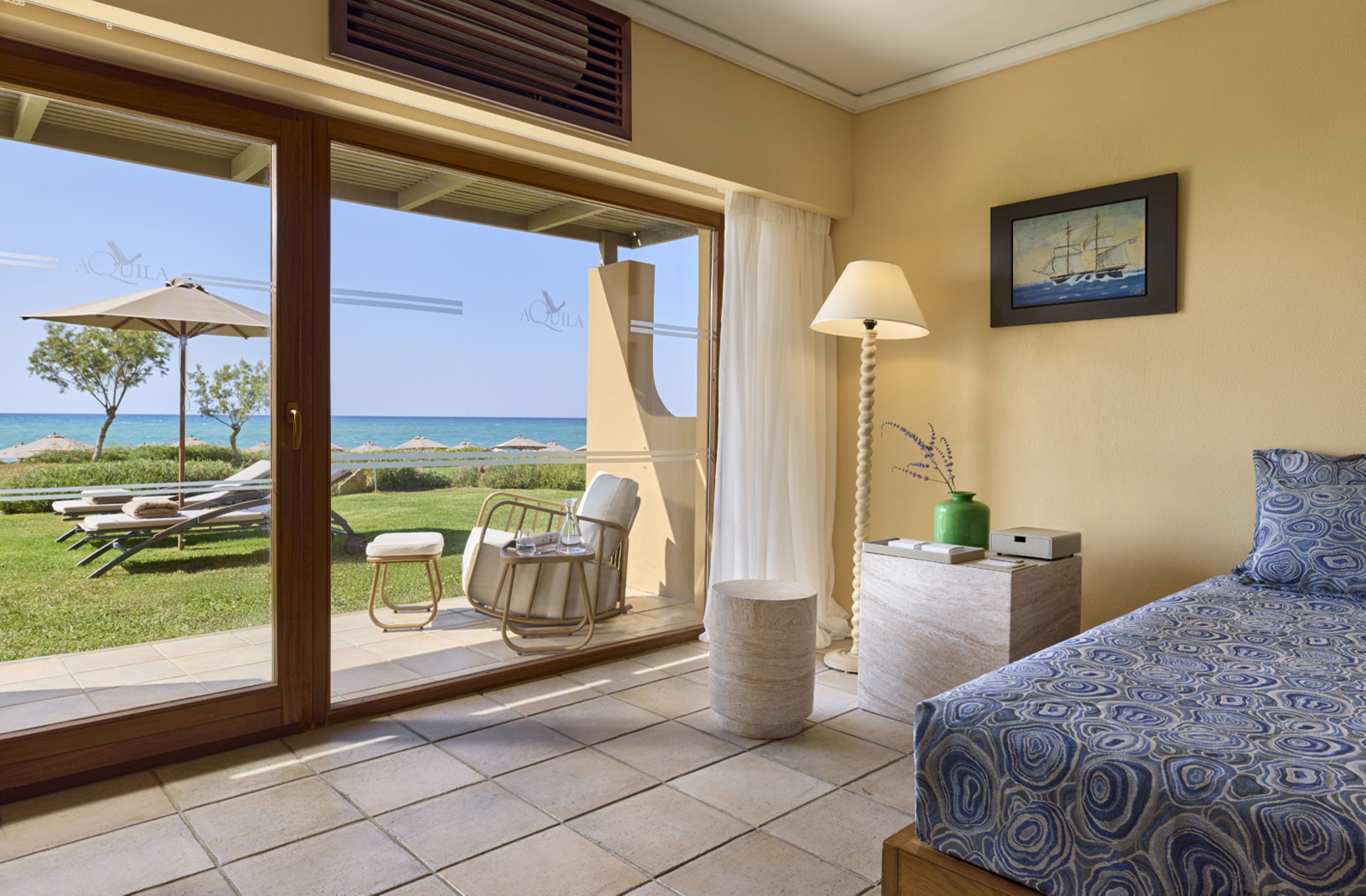 Bungalow Mythica Beachfront, Aquila Rithymna Beach 2/5