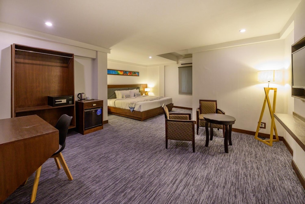 HOTEL ZAKARIA INTERNATIONAL 16/22