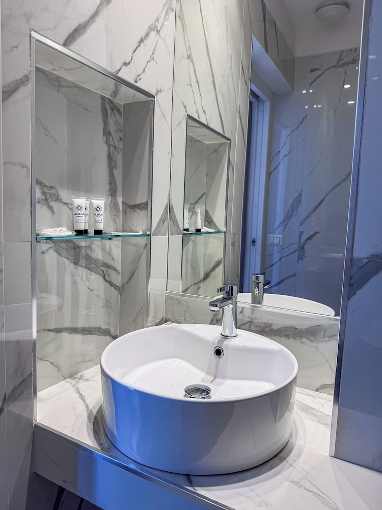 Album Boutique Rooms 44/50