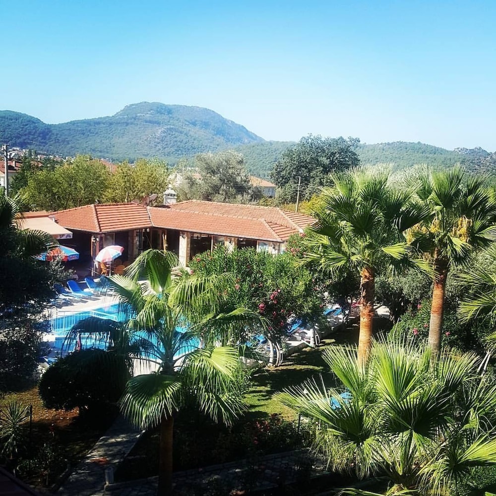 Gorkem Hotel 47/49