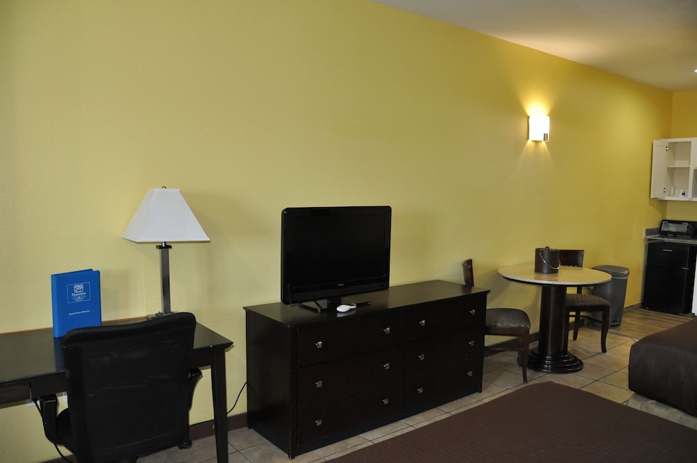 Plantation Suites Conference Center 39/50