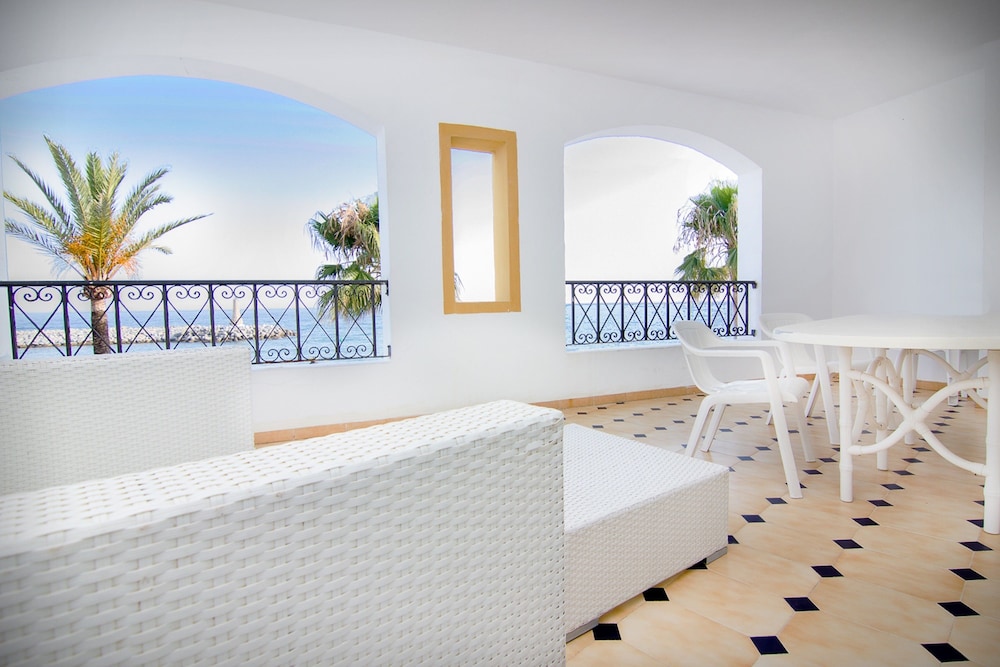 Park Plaza Suites Apartamentos 25/36