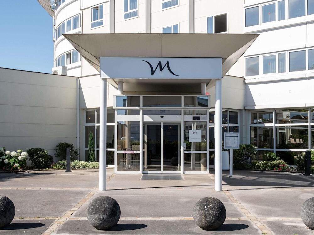 MERCURE COMPIEGNE SUD 68/76