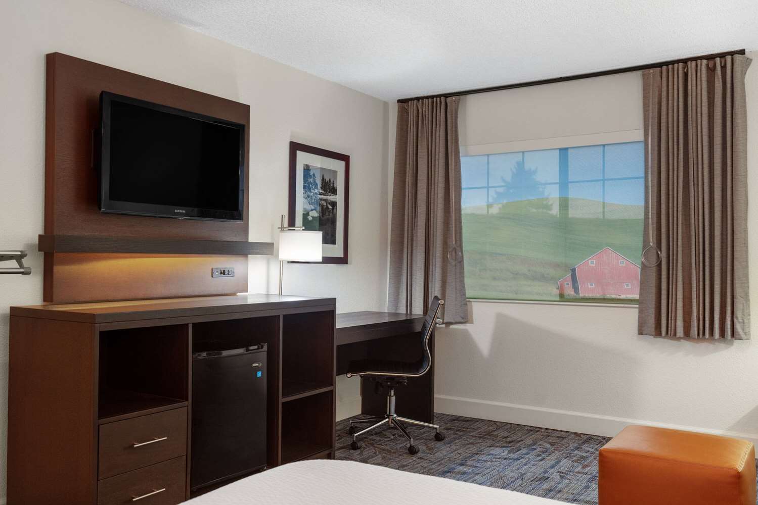 Ramada by Wyndham Spokane Airport 29/34