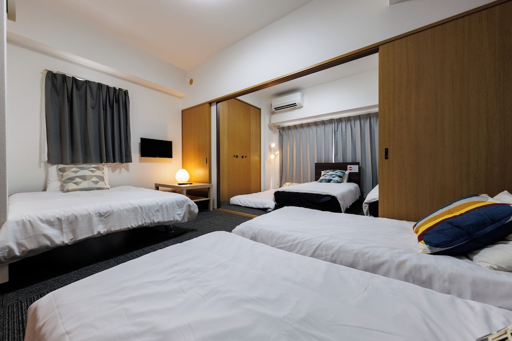 Grande Famille Shimanouchi Dotombori Condo 10/50