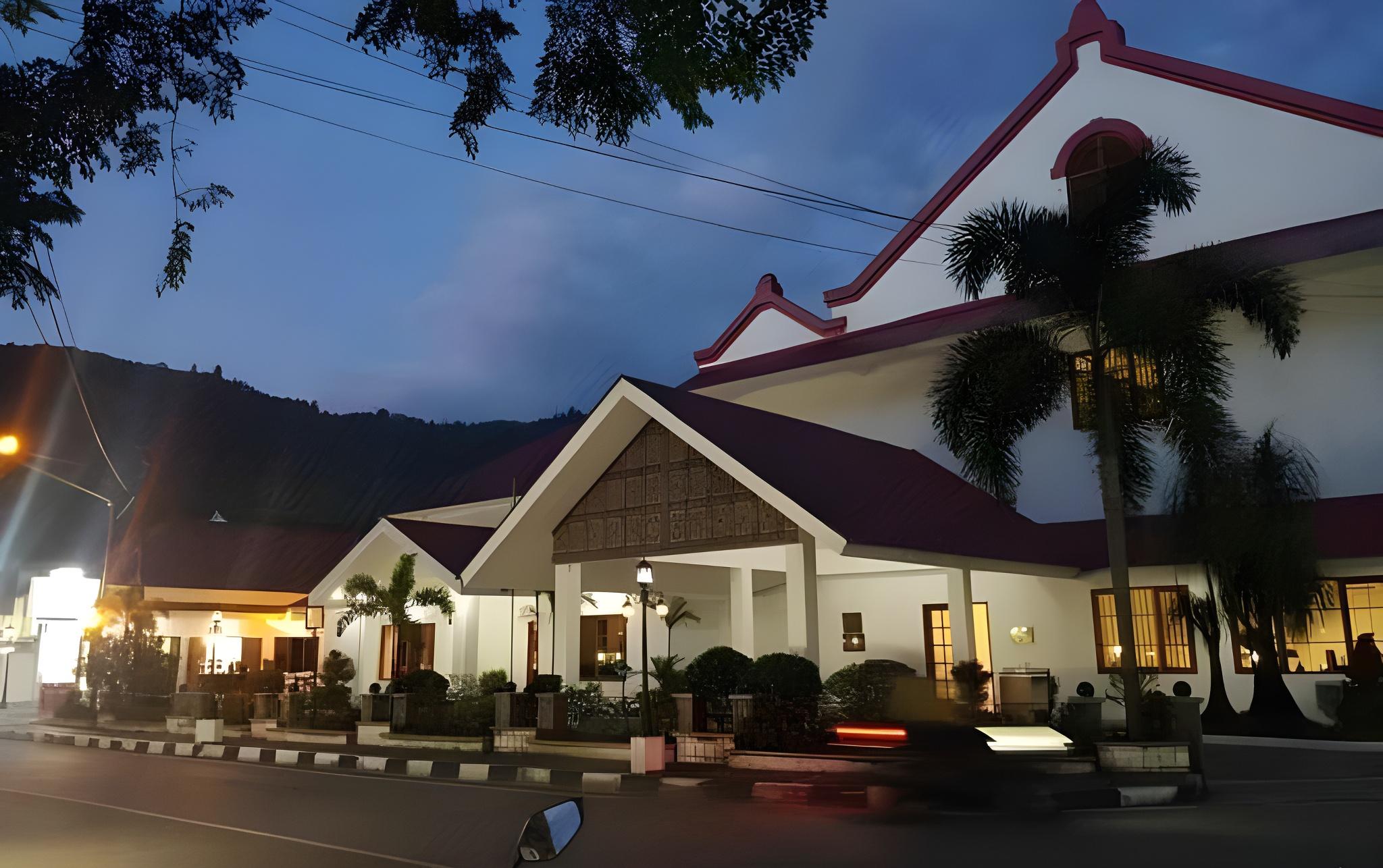 Khas Ombilin Hotel in Saringan