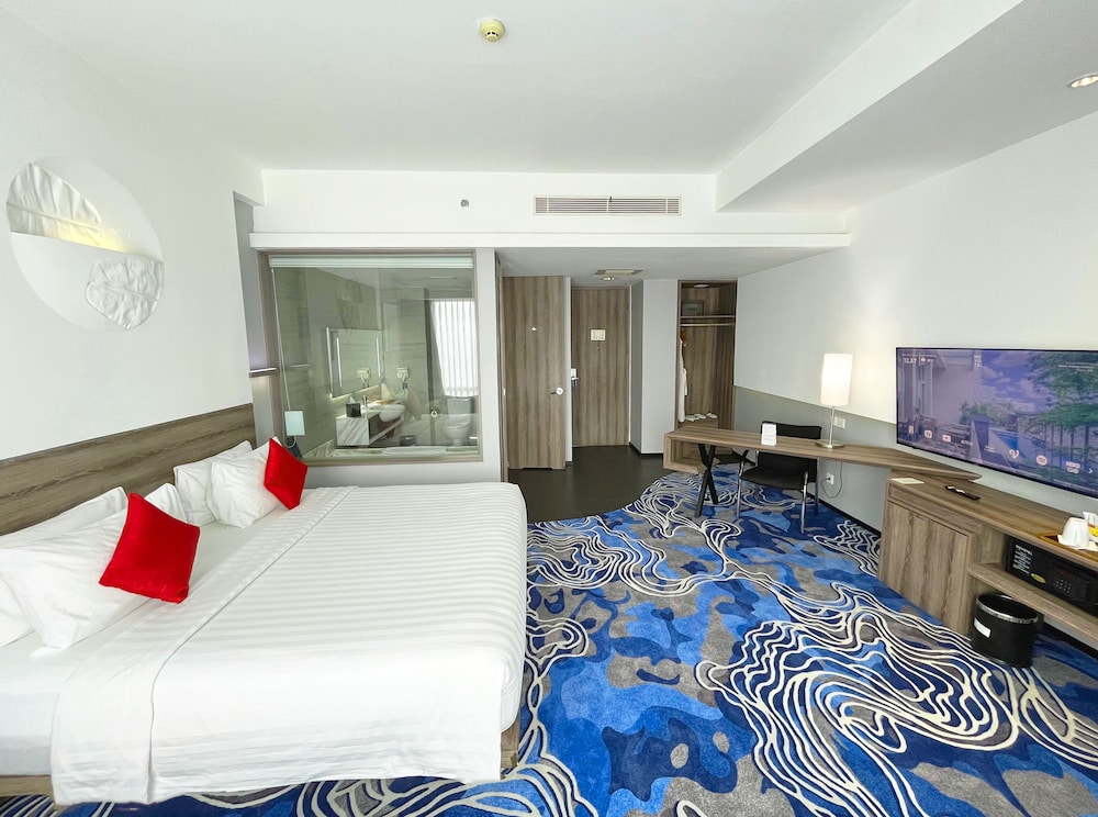 NOVOTEL BANDUNG 15/73