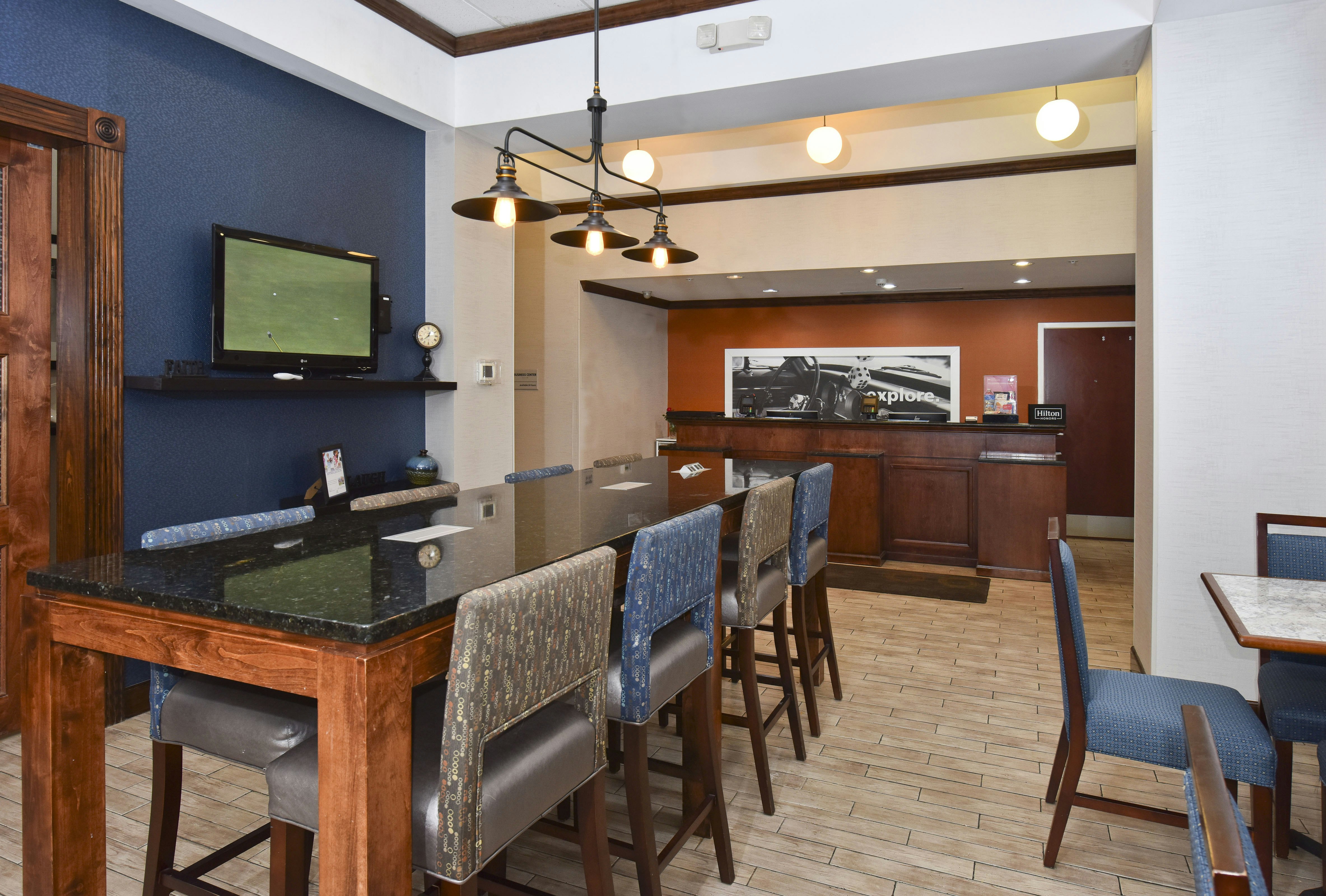 Hampton Inn Alexander City 24/27