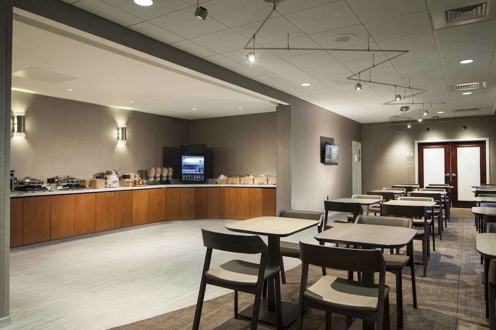 SpringHill Suites by Marriott Chicago Lincolnshire 26/33