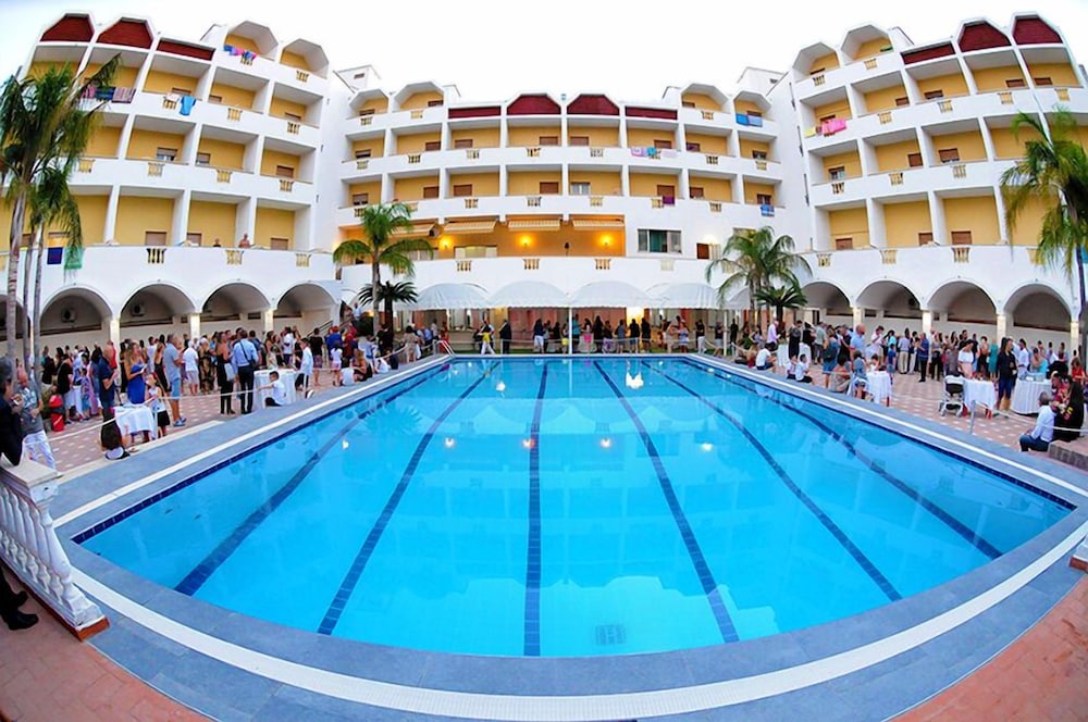 Hotel Parco Dei Principi 37/72