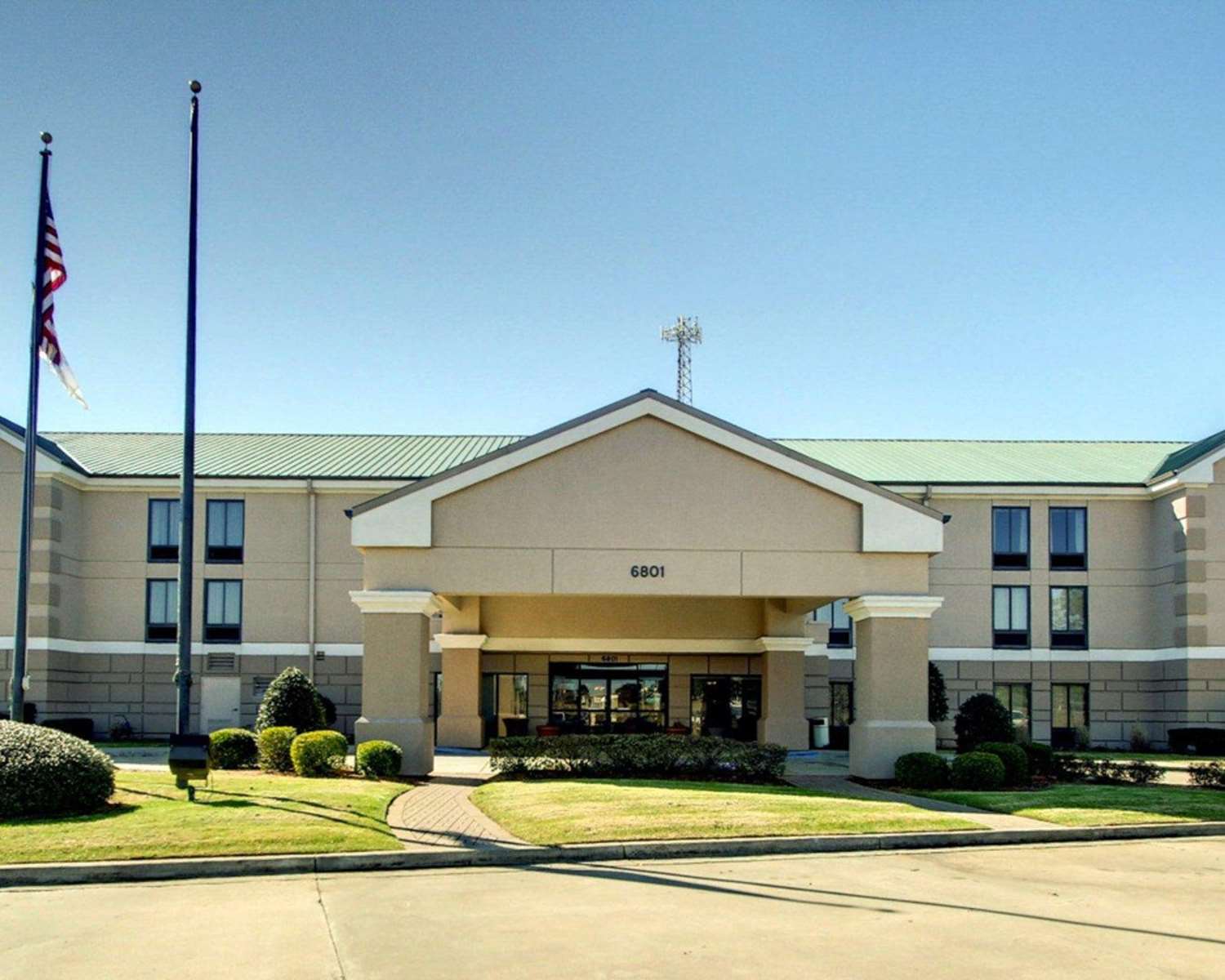 Comfort Inn & Suites Moss Point Pascagoula 2/40