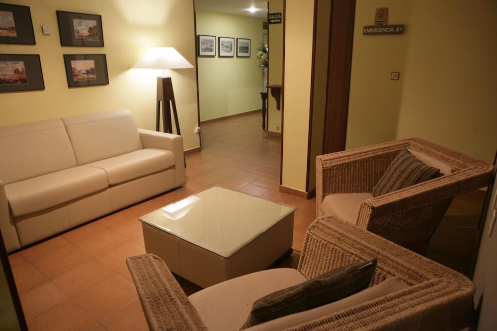 Hotel Azpiazu 23/34