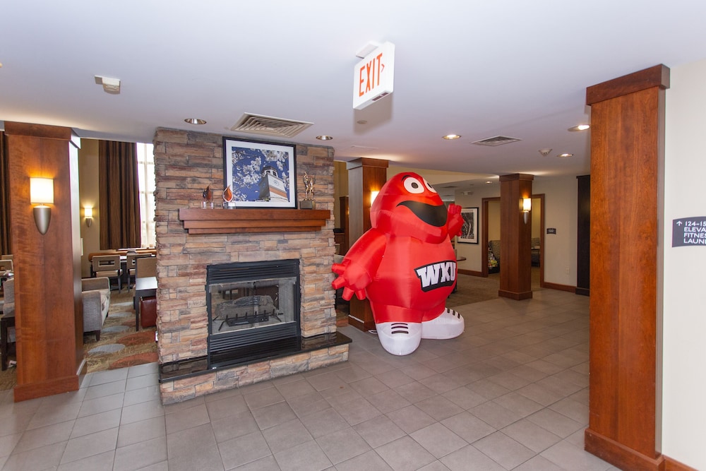 STAYBRIDGE SUITES BOWLING GREEN 35/68