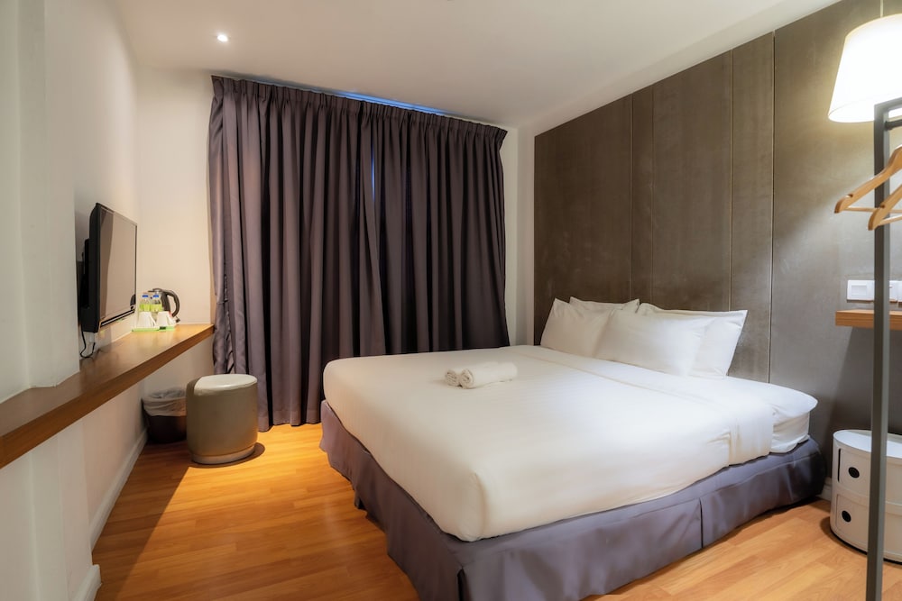 T+ Hotel Butterworth 34/65