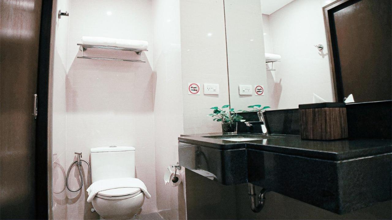 MCollection - Private Rooms in Historic Manila Chinatown 31/35