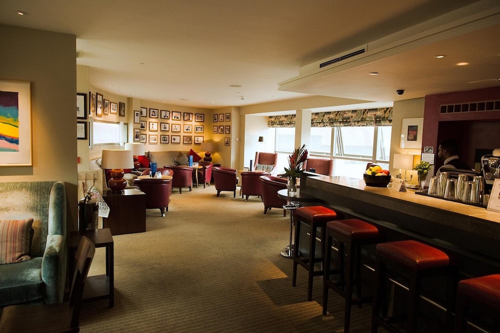 Harts Hotel 30/50