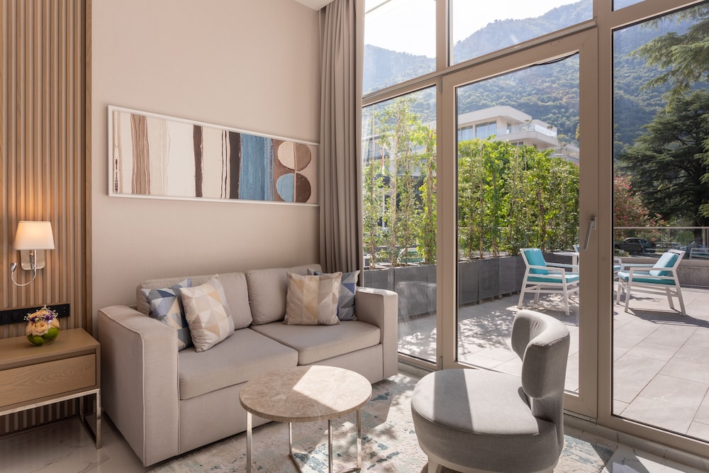 Hyatt Regency Kotor Bay Resort 30/50