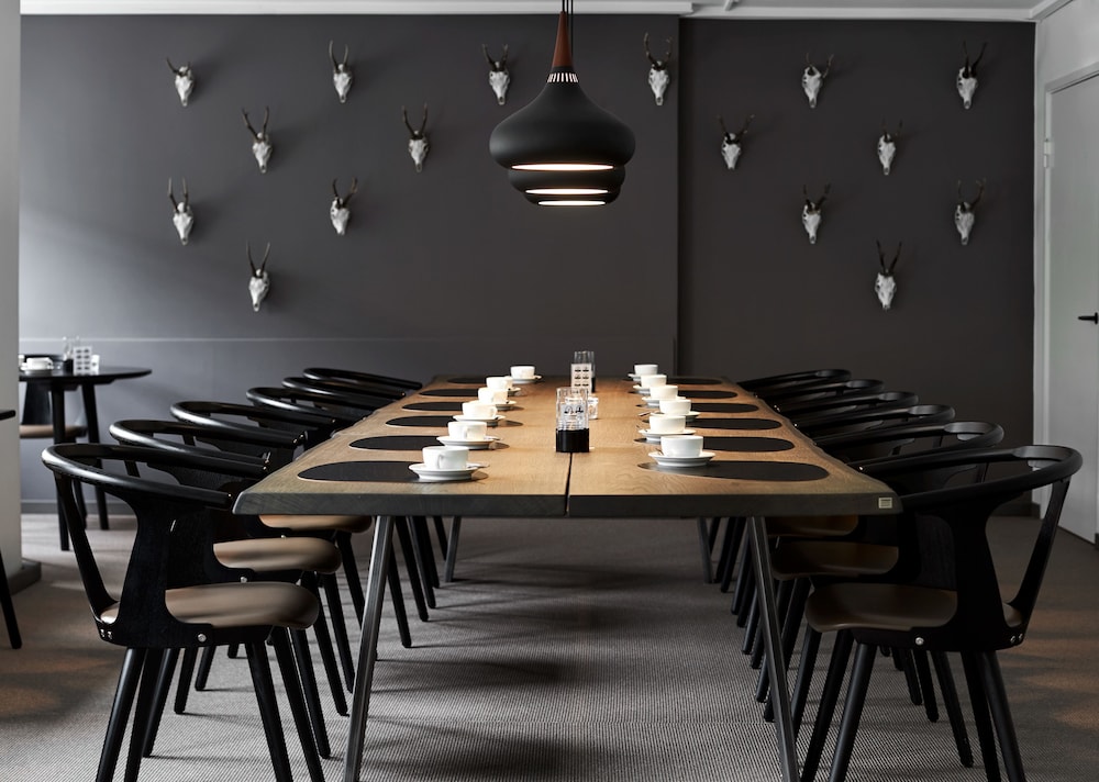 GENTOFTE HOTEL 45/59
