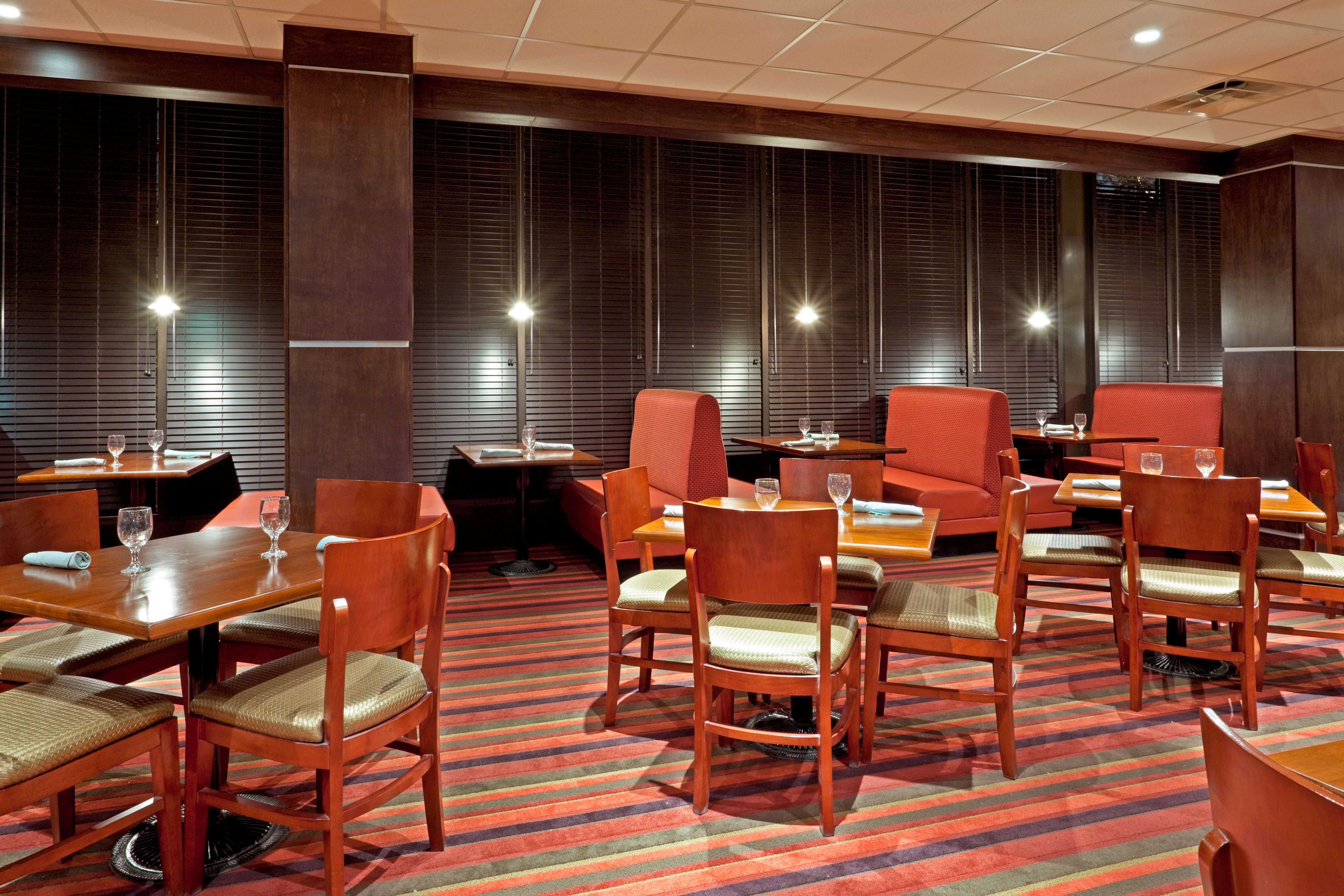Garner Hotel Totowa by IHG 57/74