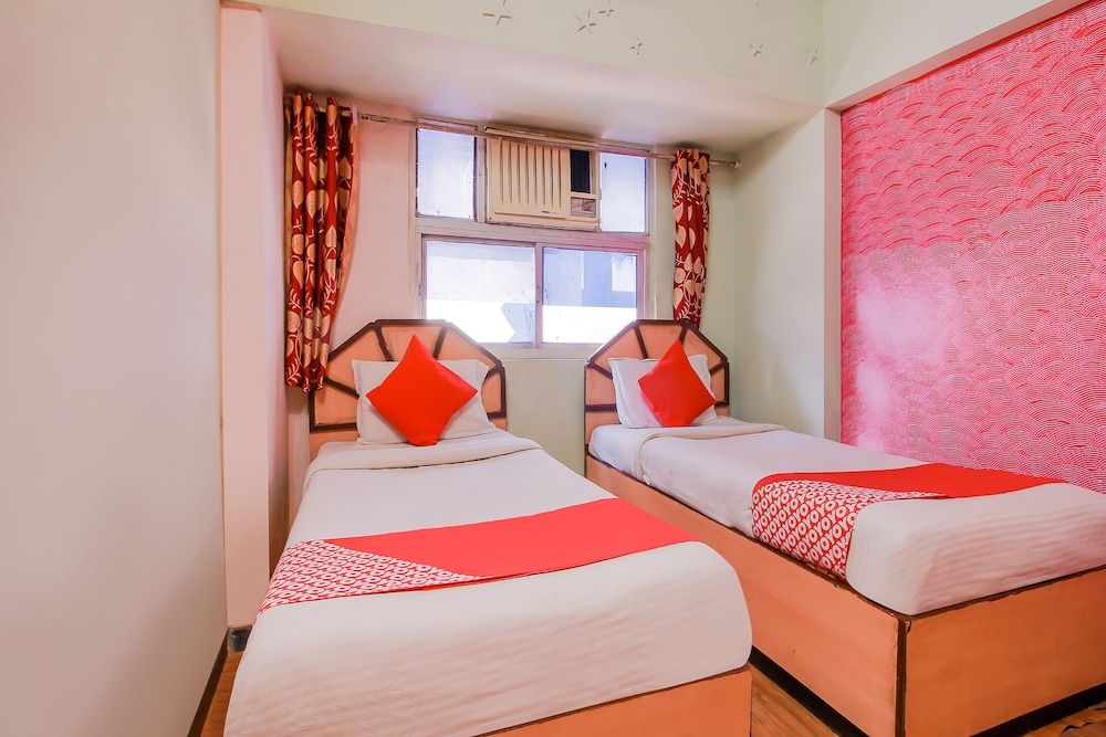 Oyo 12273 Hotel Indraprastha 5/16