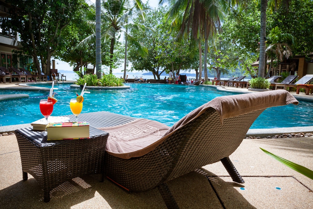 Sand Sea Resort Railay Beach in KRABI