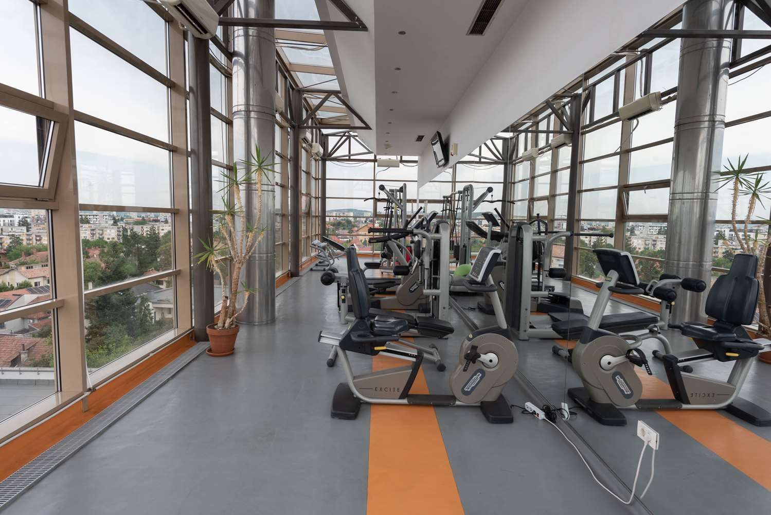 Wyndham Cluj 15/40