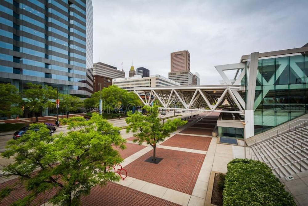 Sheraton Inner Harbor 46/50