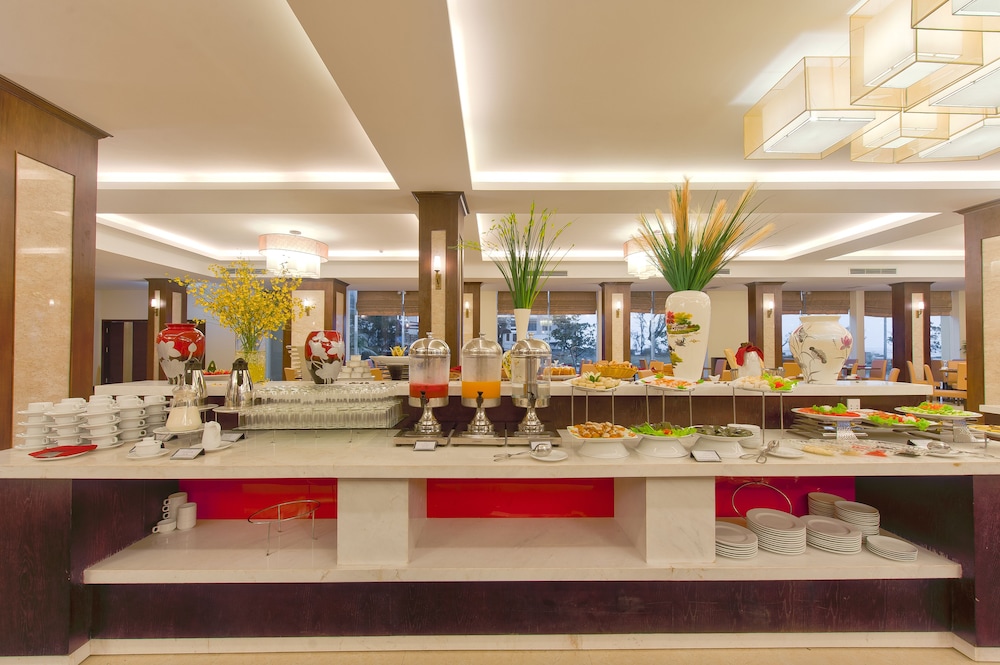 Muong Thanh Quang Binh Hotel 12/65