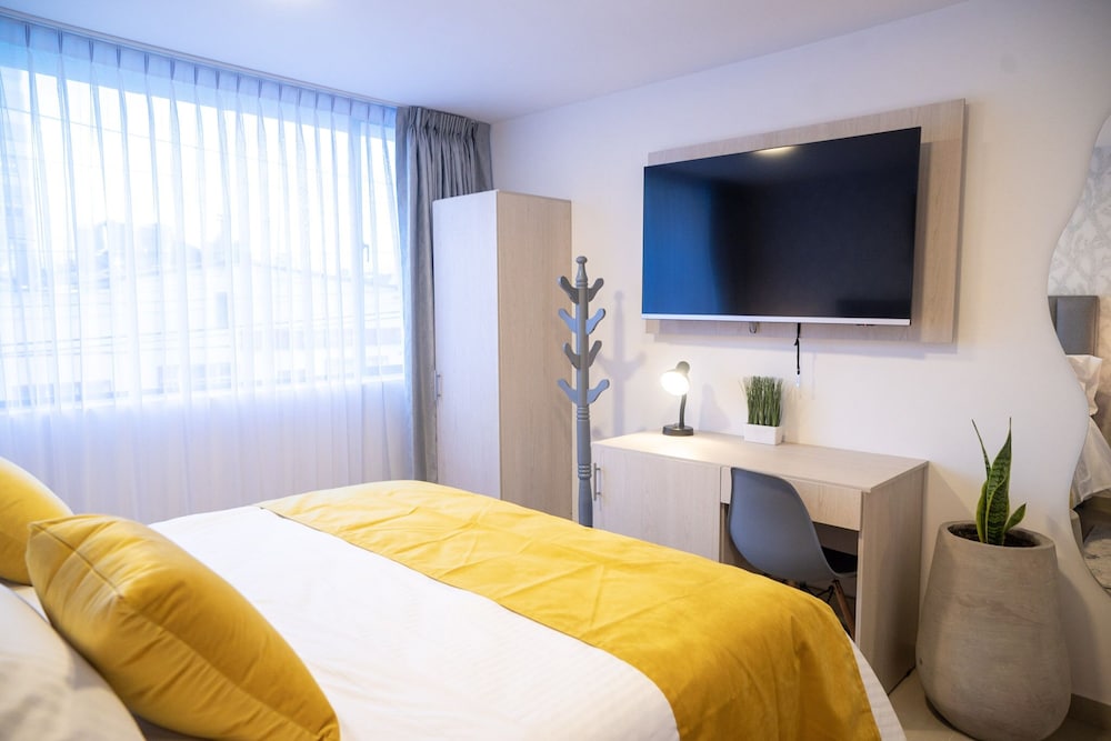Bliss Hotel Boutique Bogota 12/28